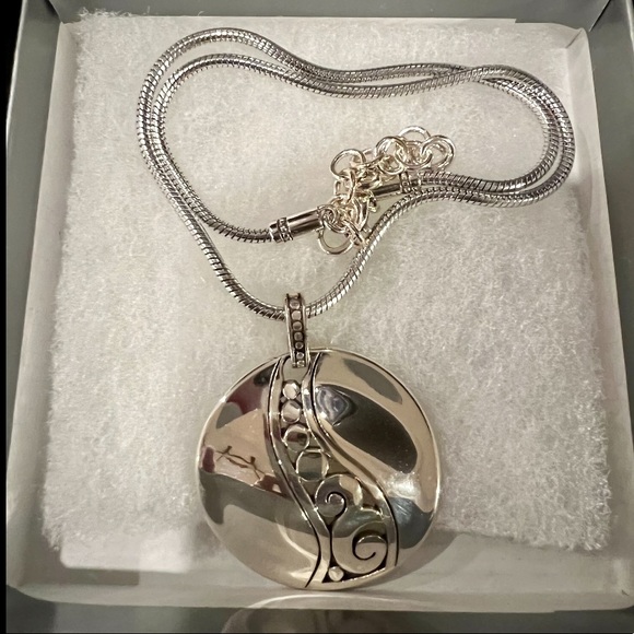 Brighton Women’s Pendant Necklace. Adjustable length 15-17”. Brand New. Not Worn - Picture 2 of 3